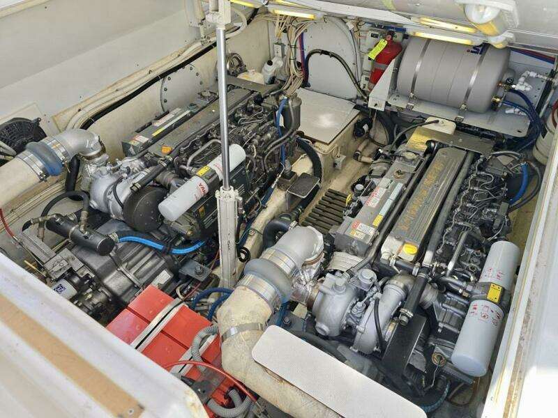 MAESTRO 38ft Lyman Morse Yacht For Sale