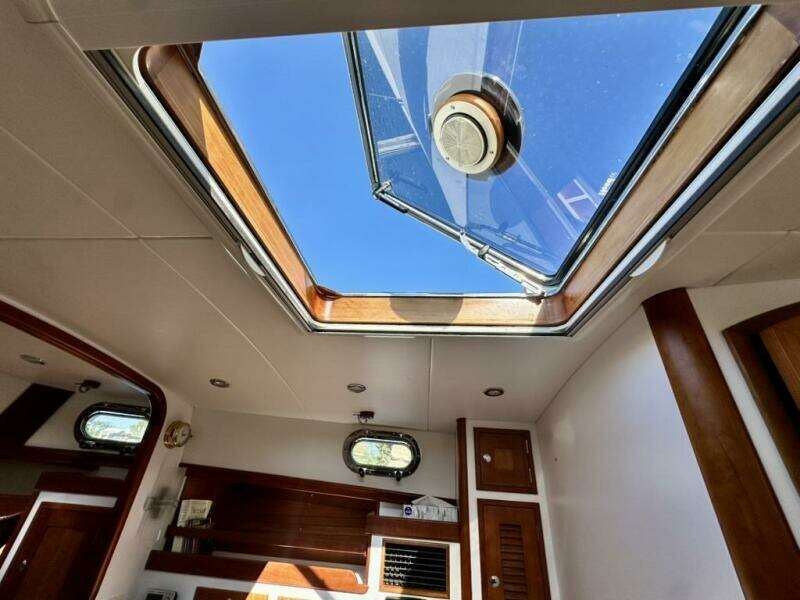 MAESTRO 38ft Lyman Morse Yacht For Sale