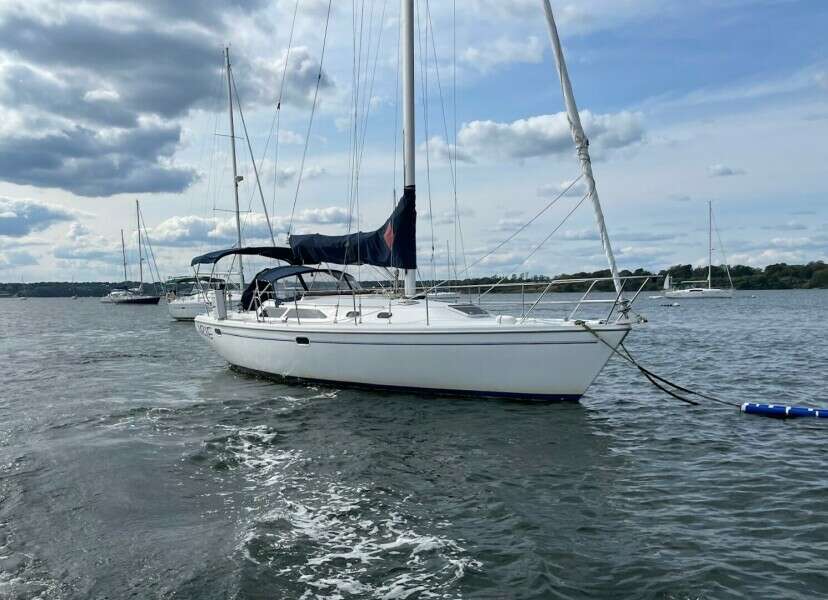 Irie 36ft Catalina Yacht For Sale