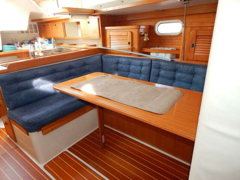 Irie 36ft Catalina Yacht For Sale
