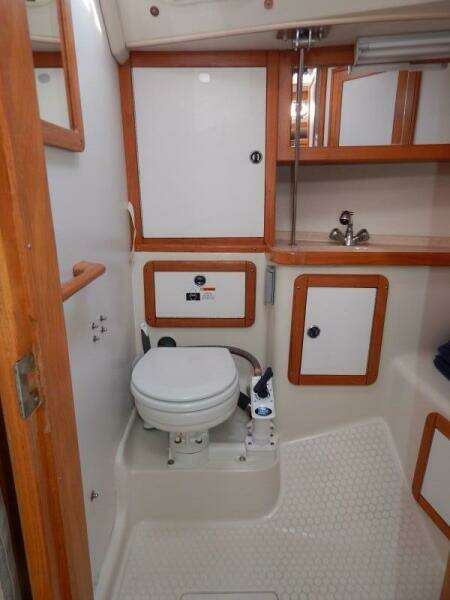 Irie 36ft Catalina Yacht For Sale