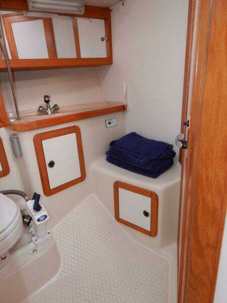 Irie 36ft Catalina Yacht For Sale