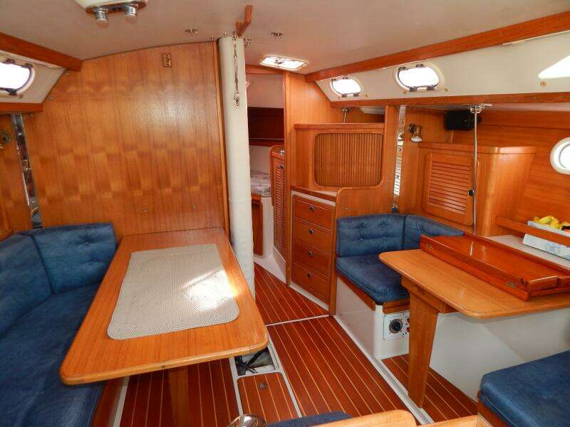 Irie 36ft Catalina Yacht For Sale