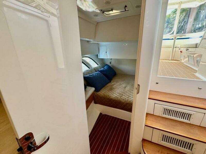 Saga 43ft Intrepid Yacht For Sale