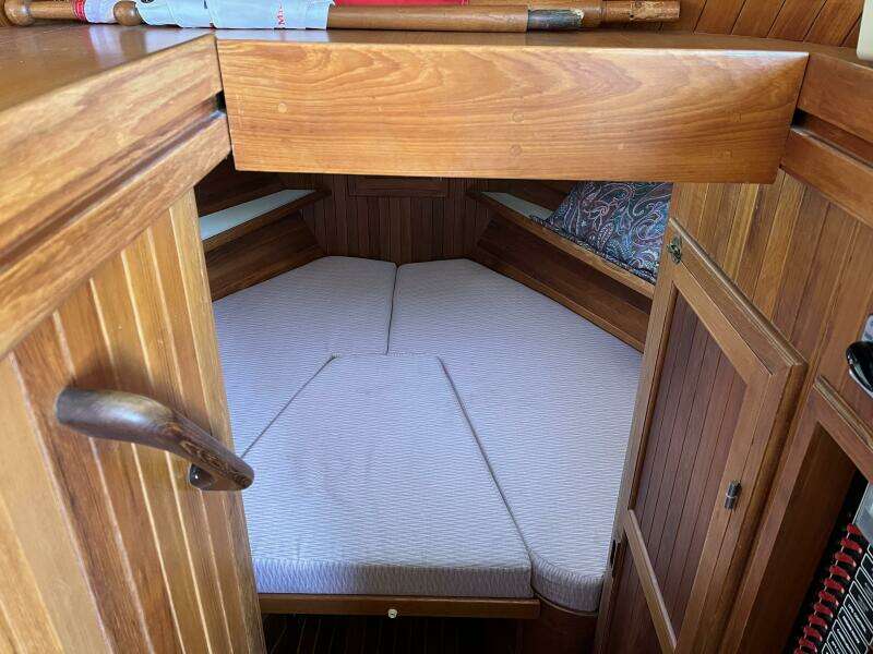 36ft Monk Yacht For Sale