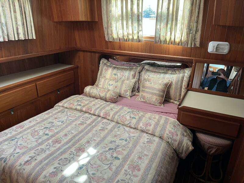 36ft Monk Yacht For Sale