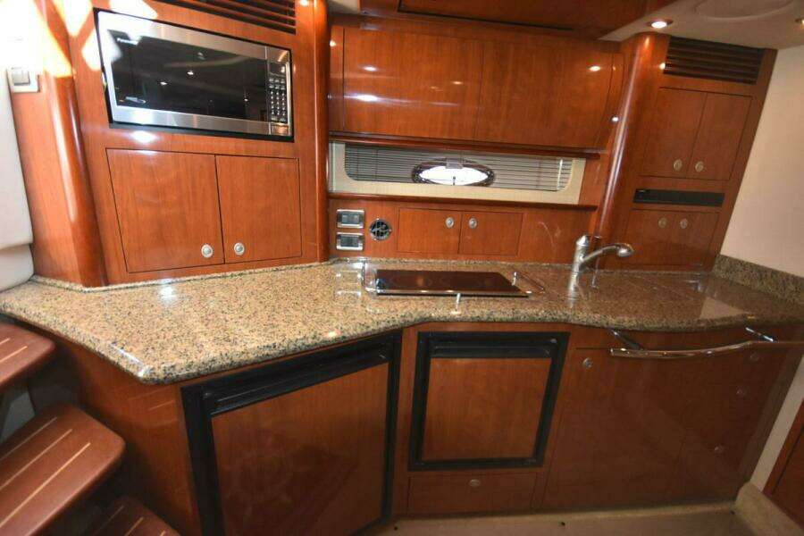 Irish Wake 39ft Sea Ray Yacht For Sale