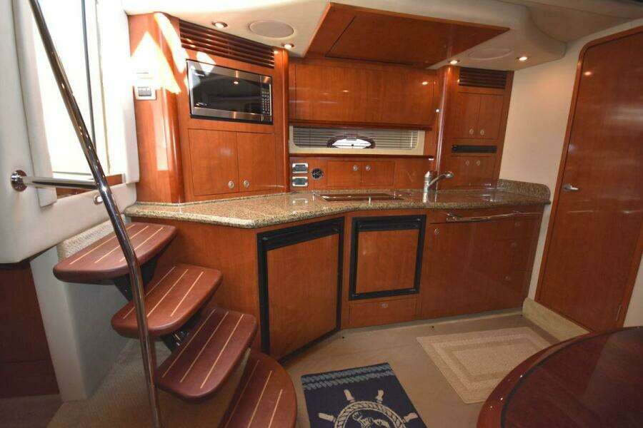 Irish Wake 39ft Sea Ray Yacht For Sale
