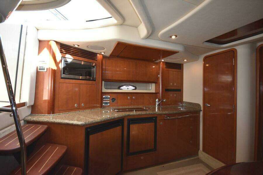 Irish Wake 39ft Sea Ray Yacht For Sale