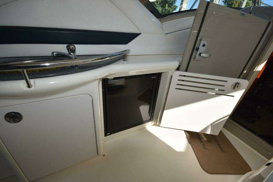 Irish Wake 39ft Sea Ray Yacht For Sale