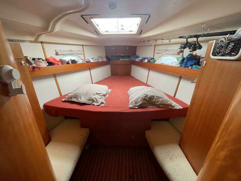 White Pelican 42ft Elan Yacht For Sale