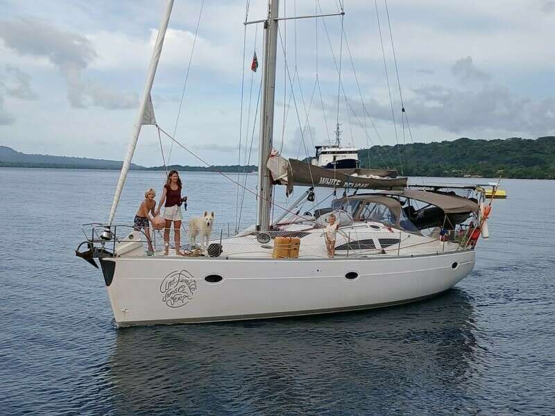 White Pelican 42ft Elan Yacht For Sale