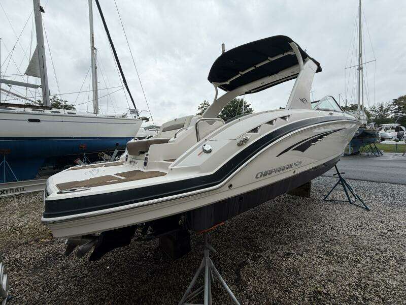 28ft Chaparral Yacht For Sale