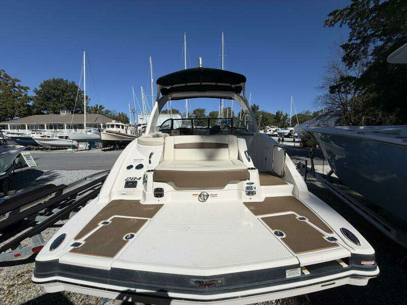 28ft Chaparral Yacht For Sale