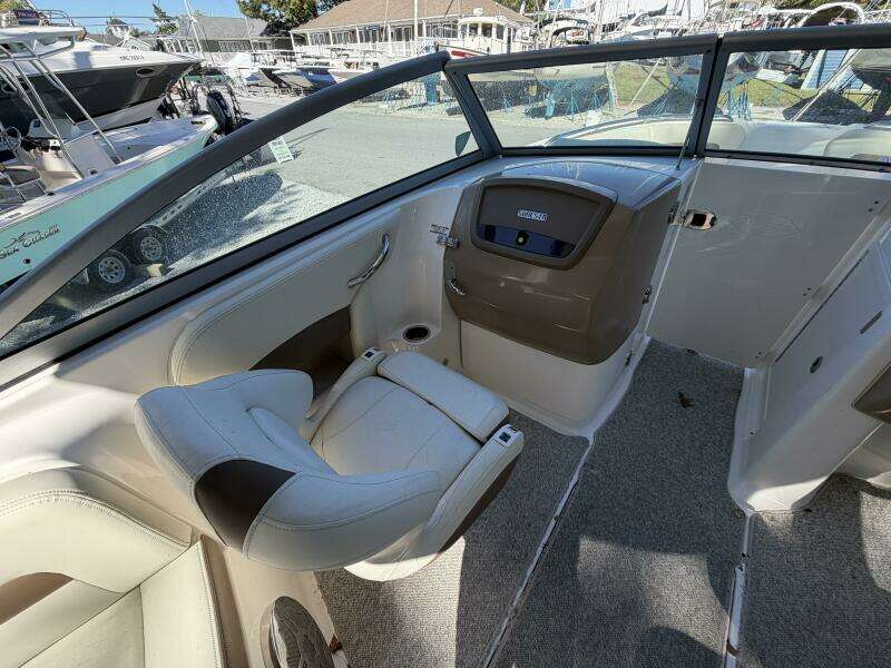 28ft Chaparral Yacht For Sale