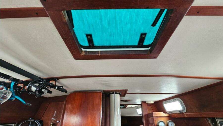 Cloudburst 37ft Tartan Yacht For Sale