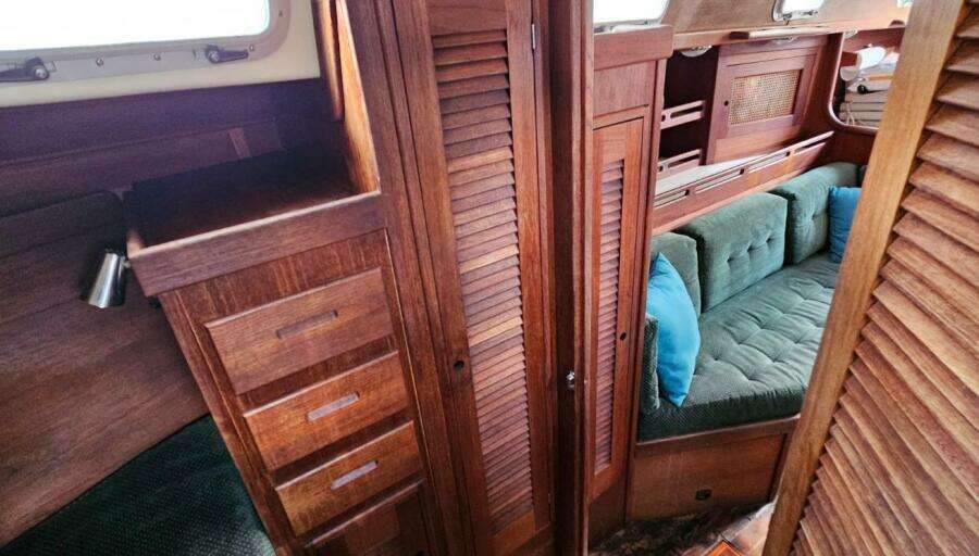 Cloudburst 37ft Tartan Yacht For Sale