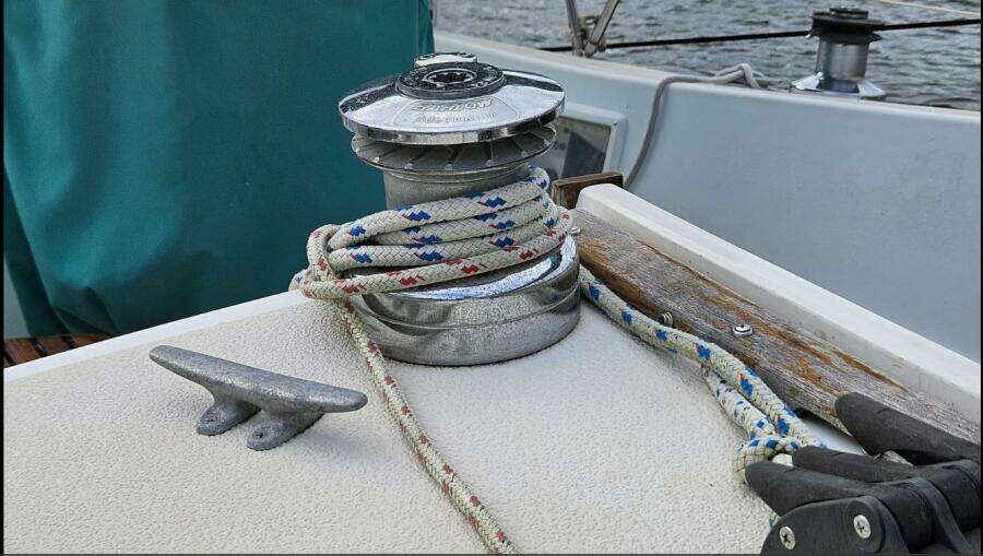 Cloudburst 37ft Tartan Yacht For Sale