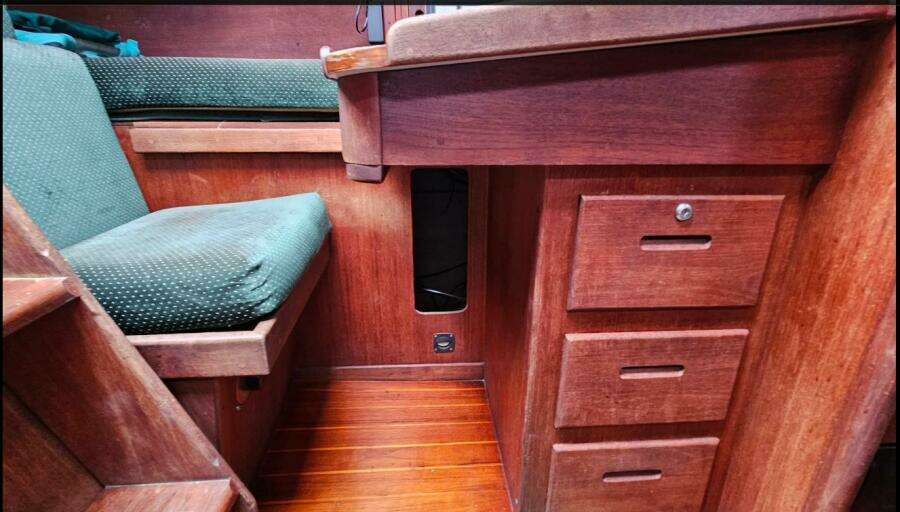 Cloudburst 37ft Tartan Yacht For Sale