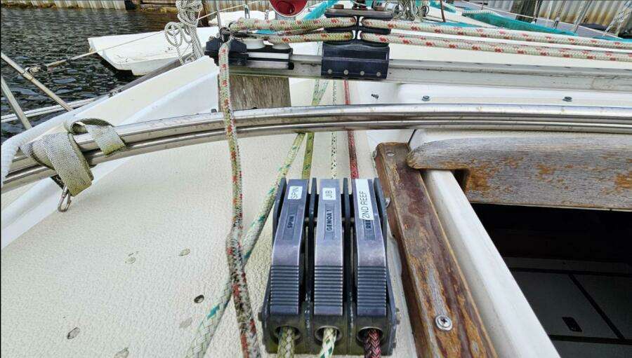 Cloudburst 37ft Tartan Yacht For Sale