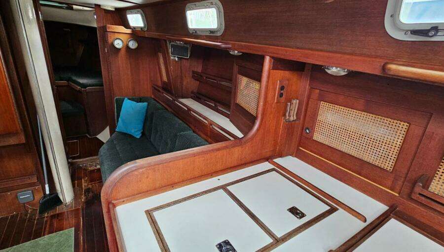 Cloudburst 37ft Tartan Yacht For Sale
