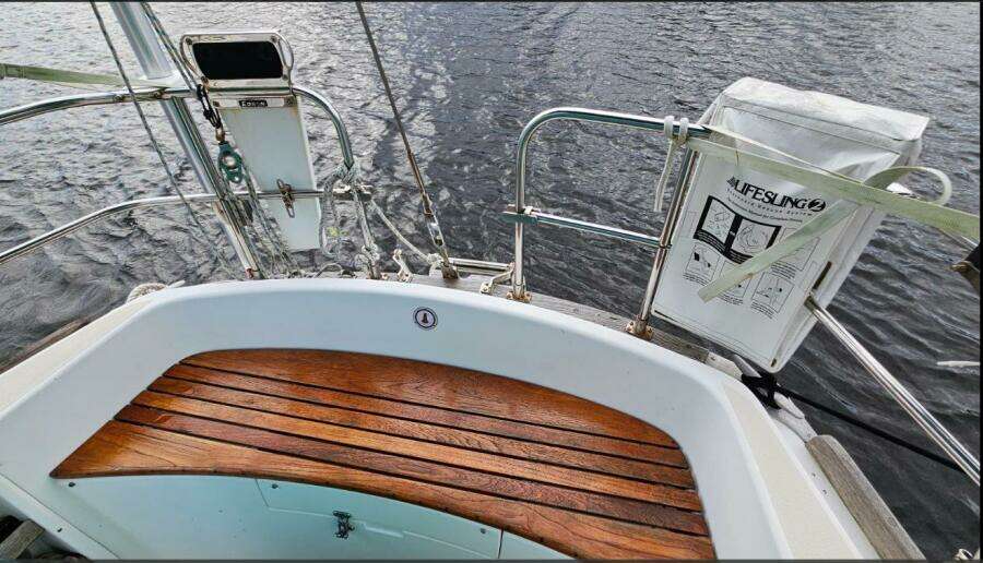 Cloudburst 37ft Tartan Yacht For Sale