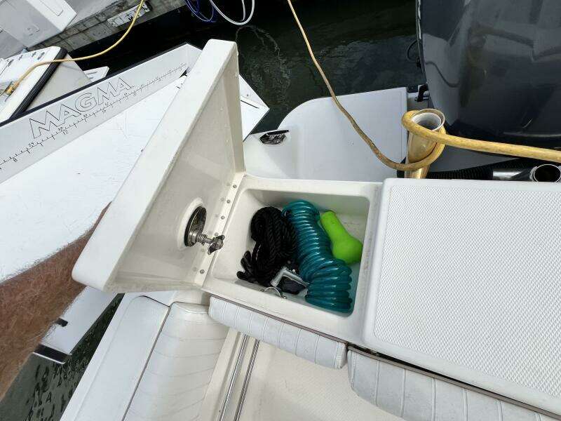 29ft Hydra Sports Yacht For Sale