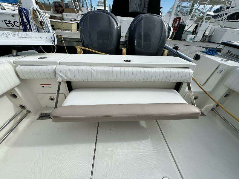 29ft Hydra Sports Yacht For Sale