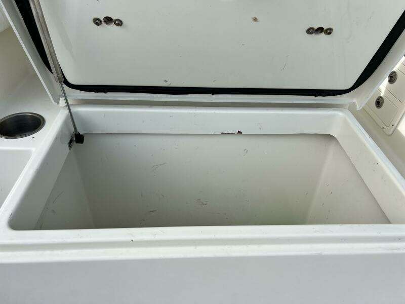 29ft Hydra Sports Yacht For Sale