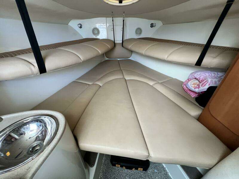 29ft Hydra Sports Yacht For Sale