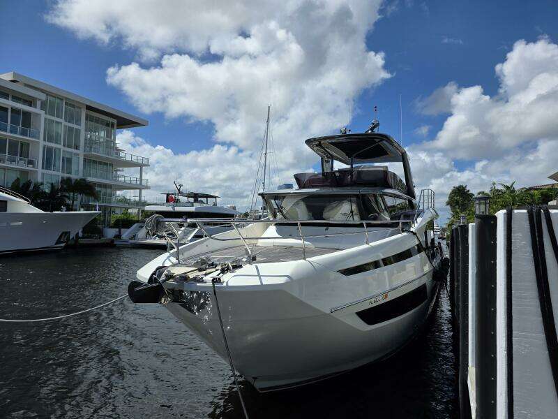 71ft Prestige Yacht For Sale