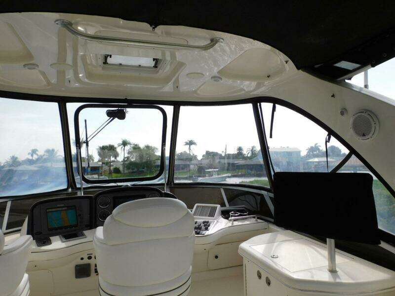Full Deck 44ft Sea Ray Yacht For Sale