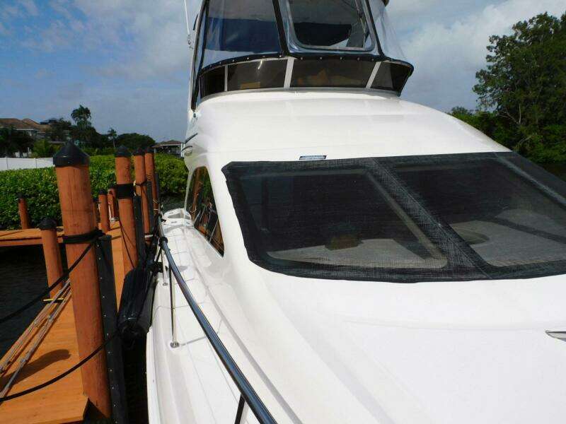 Full Deck 44ft Sea Ray Yacht For Sale