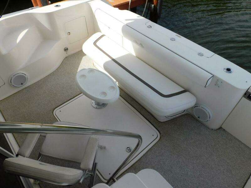 Full Deck 44ft Sea Ray Yacht For Sale