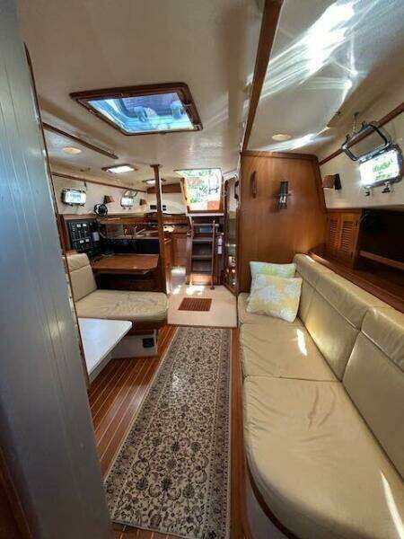 Sunkissed 40ft Island Packet Yacht For Sale