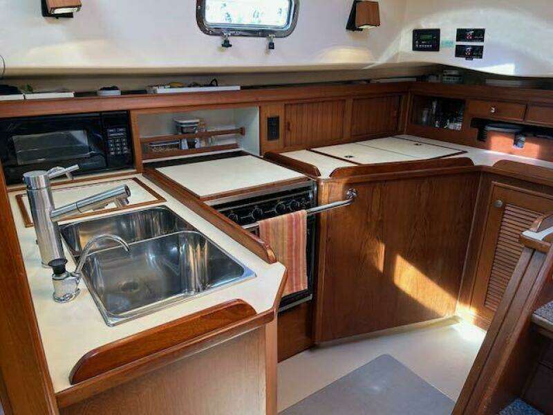Sunkissed 40ft Island Packet Yacht For Sale
