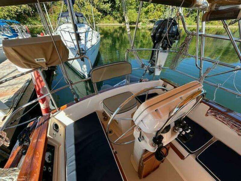 Sunkissed 40ft Island Packet Yacht For Sale