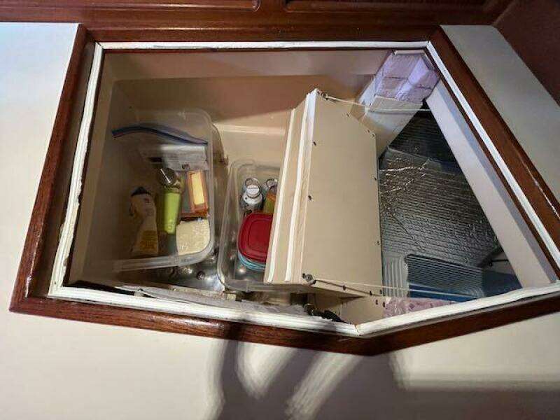 Sunkissed 40ft Island Packet Yacht For Sale
