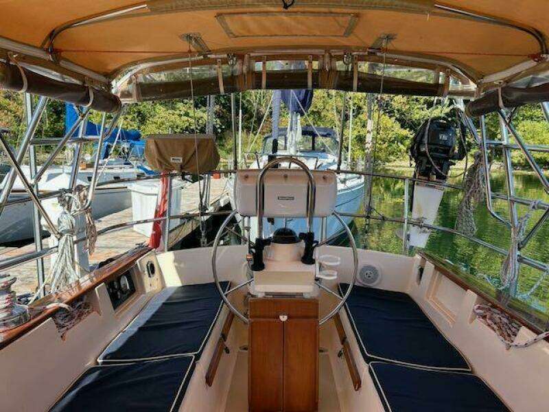 Sunkissed 40ft Island Packet Yacht For Sale