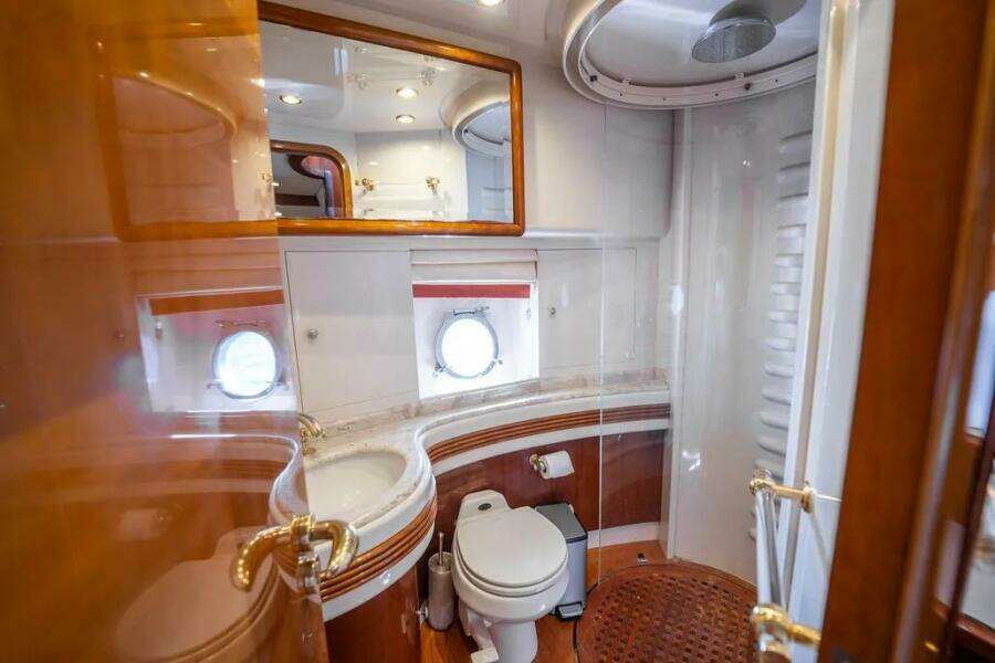 AZURE 80ft Azimut Yacht For Sale