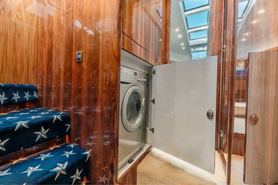 Storybook 65ft Fairline Yacht For Sale