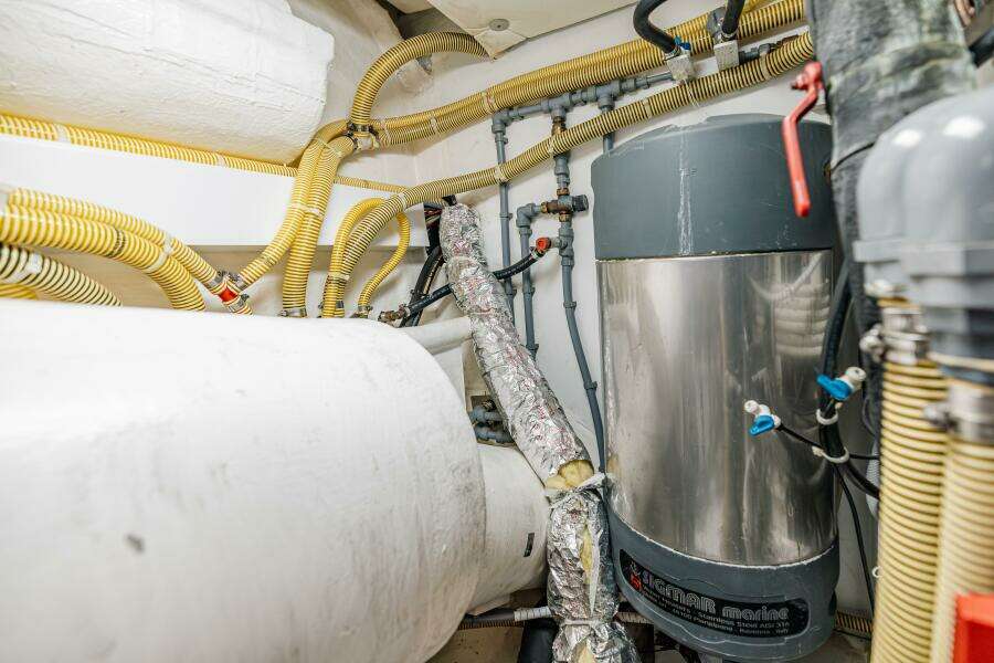 Storybook 65ft Fairline Yacht For Sale