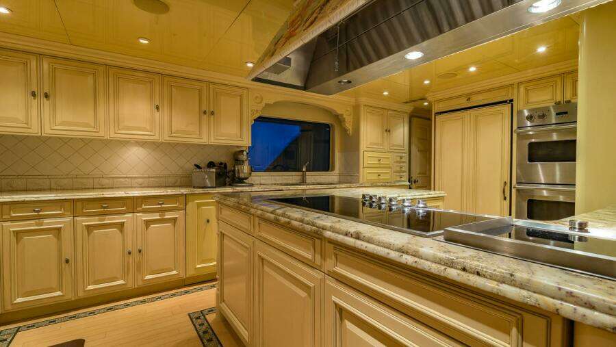 I LOVE THIS BOAT 145ft Christensen Yacht For Sale