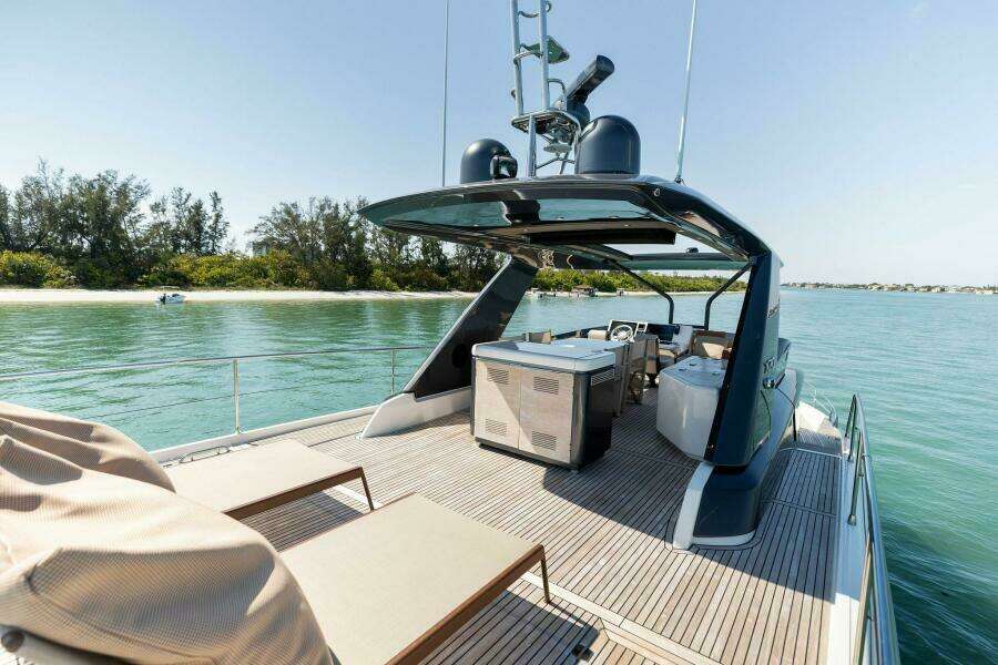 2021 X70 Prestige - Infinity - Flybridge