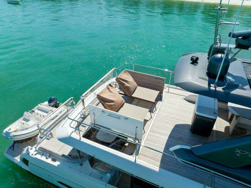 2021 X70 Prestige - Infinity - Profile