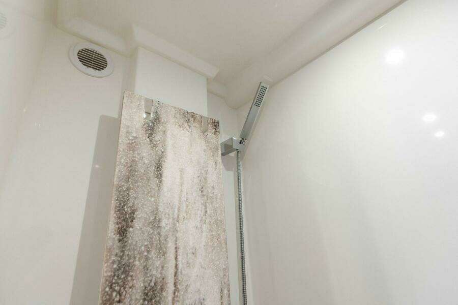 2021 X70 Prestige - Infinity - VIP Head