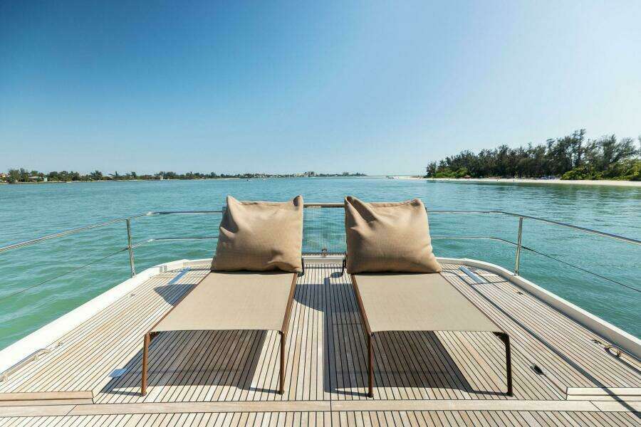 2021 X70 Prestige - Infinity - Flybridge