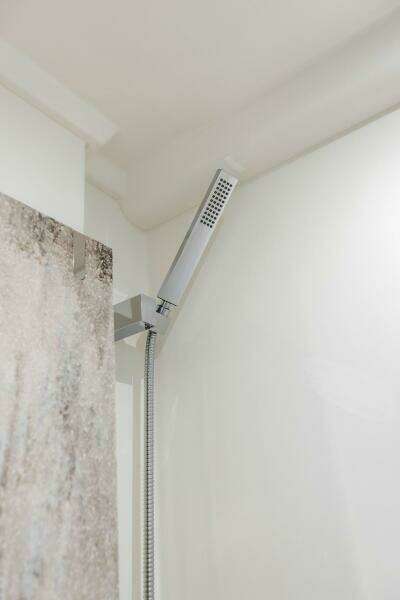 2021 X70 Prestige - Infinity - VIP Head