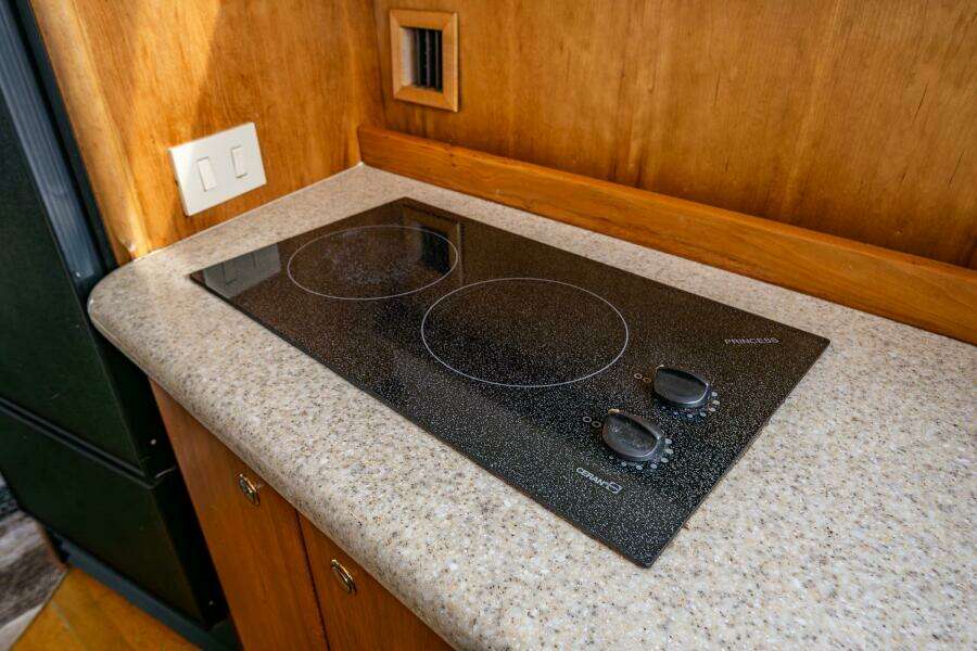 Infinite 41ft Silverton Yacht For Sale