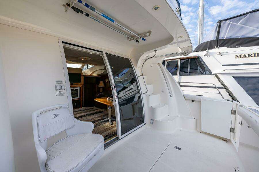 Infinite 41ft Silverton Yacht For Sale